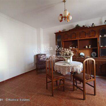 Ref. 375 Casa de pueblo con patio y azotea 1