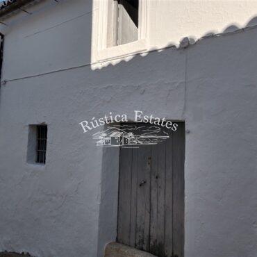 Ref. 432 Casa para reforma