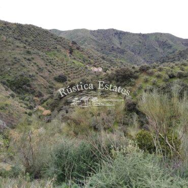 Ref. 420 Finca Montes de Malaga 2