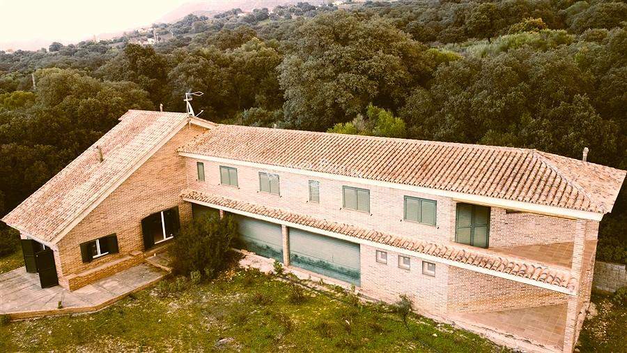 Ref. 210 Casa de campo por terminar 11