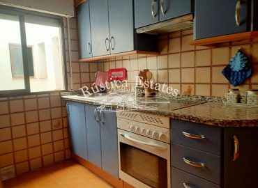 Ref. 084 Casa con garaje en Cortes 18