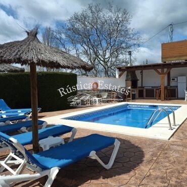 Ref. 213 Chalet y casita 34